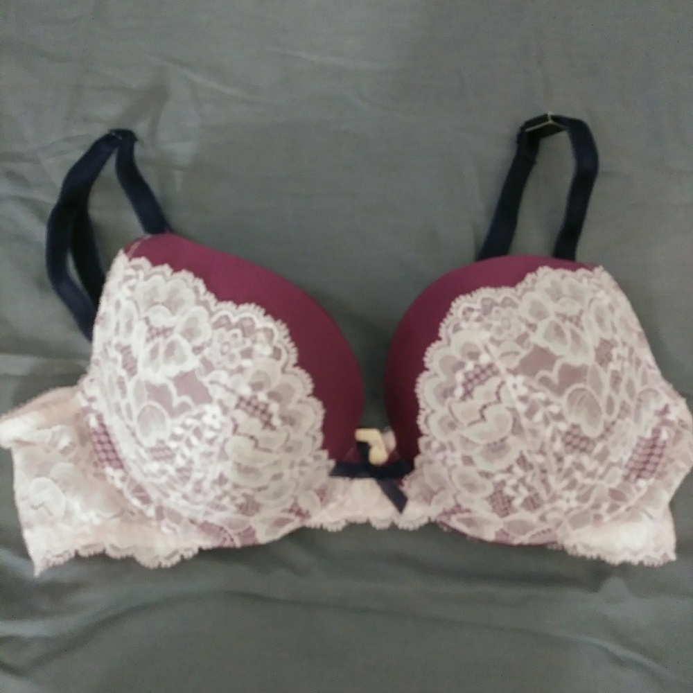 NWT Victoria's Secret Dream Angels Bra